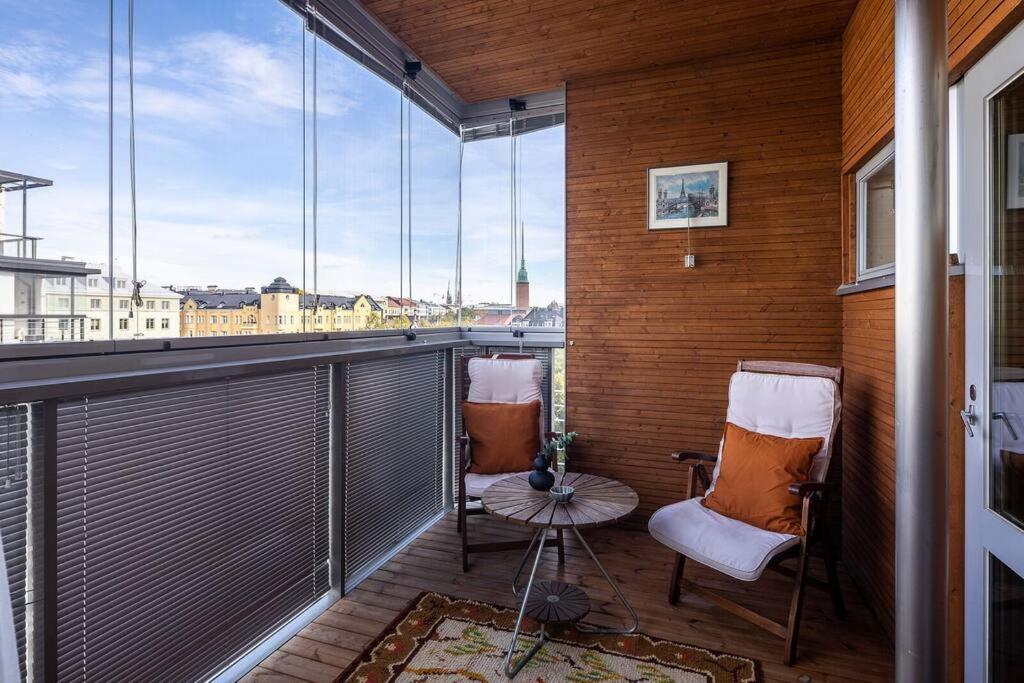 Spacious Home With Four Terrace, Sauna, Sea View เฮลซิงกิ ภายนอก รูปภาพ